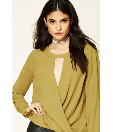 Image of Imbracaminte Femei Forever21 Cutout-Front Surplice Top Olive