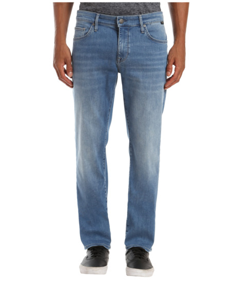 Imbracaminte barbati mavi jeans marcus slim straight leg in light supermove light supermove