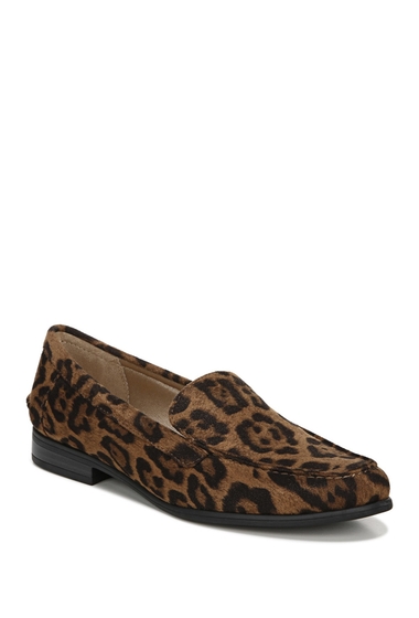 Incaltaminte femei lifestride margot leopard printed loafer - wide width available brown