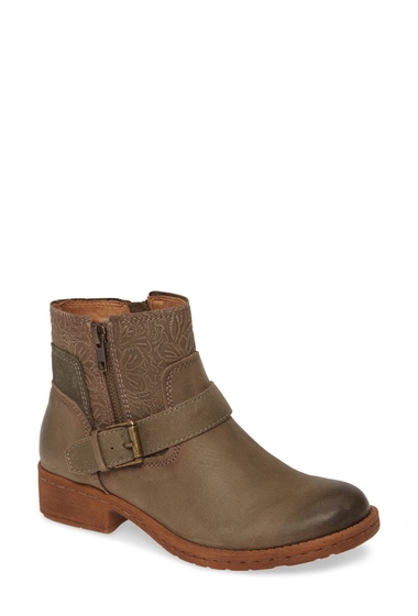 Incaltaminte femei comfortiva sterns leather bootie - wide width available olive