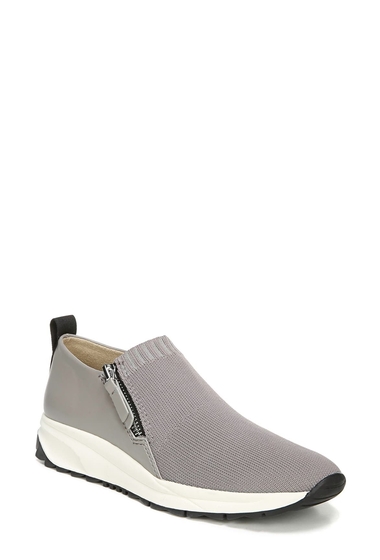 Incaltaminte femei naturalizer stephanie sneaker - wide width available grey fog flyknit